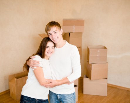 Sturdy boxes and labels arranged for a Kingsbury household relocation