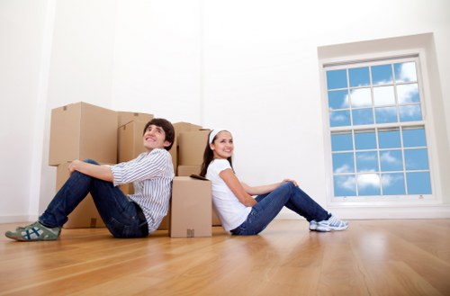 Packing checklist and moving preparation for student removals in Kingsbury