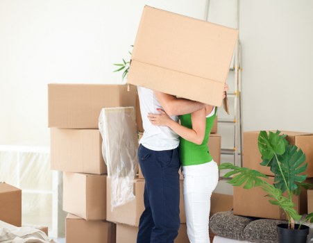 Kingsbury local removal van for residential and commercial relocations