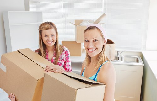 Choosing a local storage company near Kingsbury